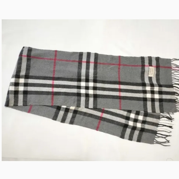 Burberry Made In Scothland CASHMERE - Picture 3 of 12